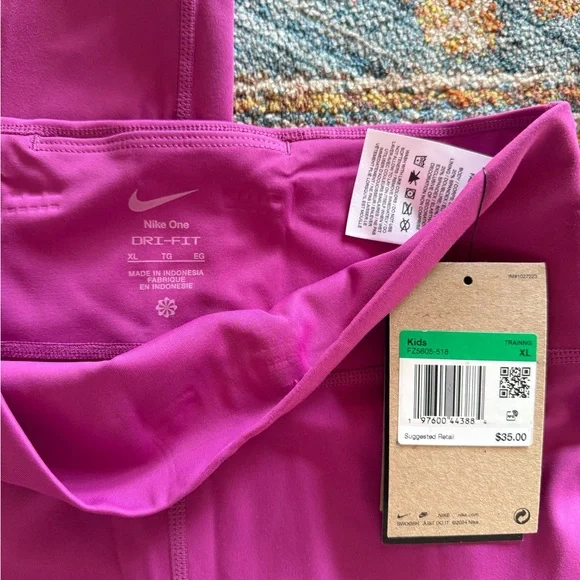 NWT Nike Girls' Dri-FIT One Leggings XL - Picture 2 of 6